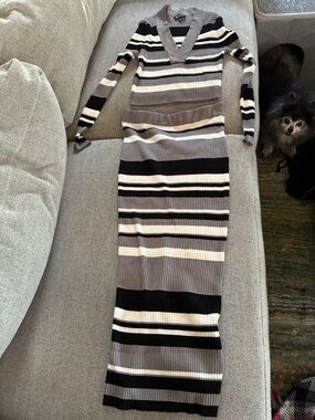 Striped V-Neck Long Sleeve Sweater Two Piece Maxi Dress - Black & Gray